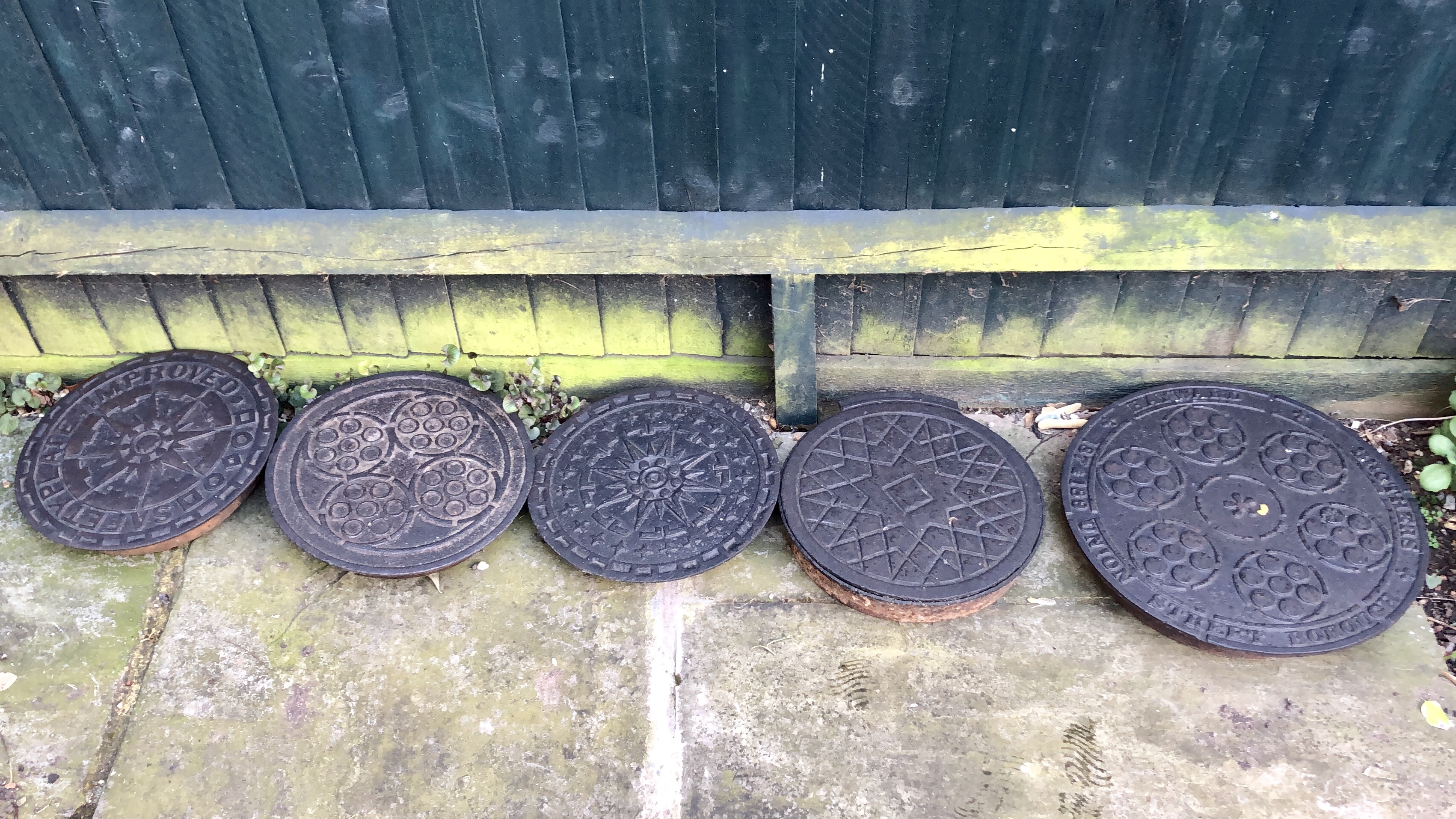 B5A5E758-945E-4EDD-85D2-86A24C9CD1EC